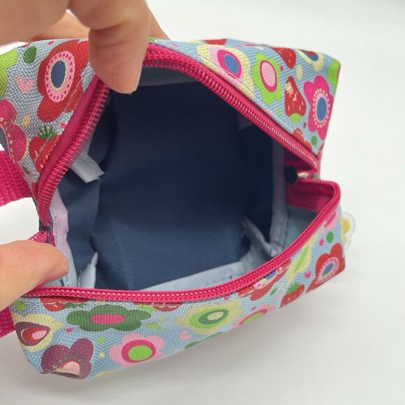 Vintage 2004 Strawberry Shortcake Backpack & Coin Pouch Kids School Bag Flowers - Picture 11 of 14